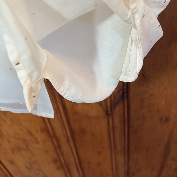 CeCe Cream Button-Up Blouse - Size Small - Picture 7 of 8